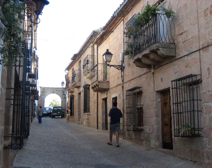 casco urbano Baños de la Encina