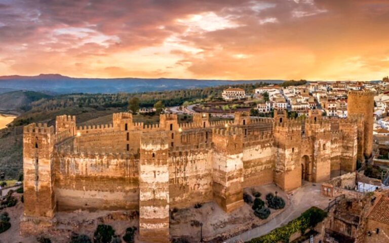 Castillo Baños de la Encina